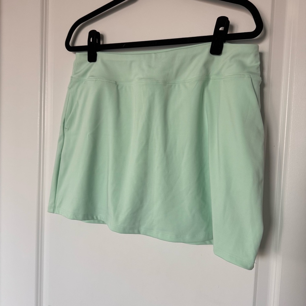 Tommy Bahama mint Green Golf skirt